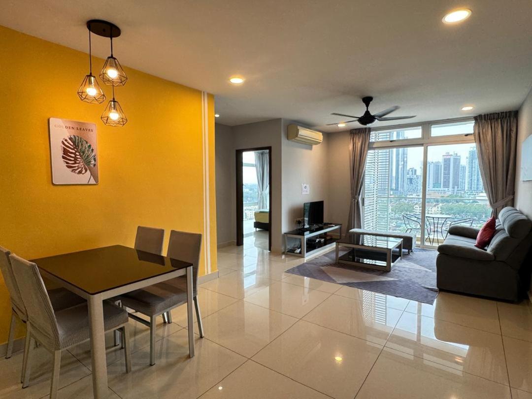 Jb City Shopping Mall Apartment Johor Bahru Luaran gambar